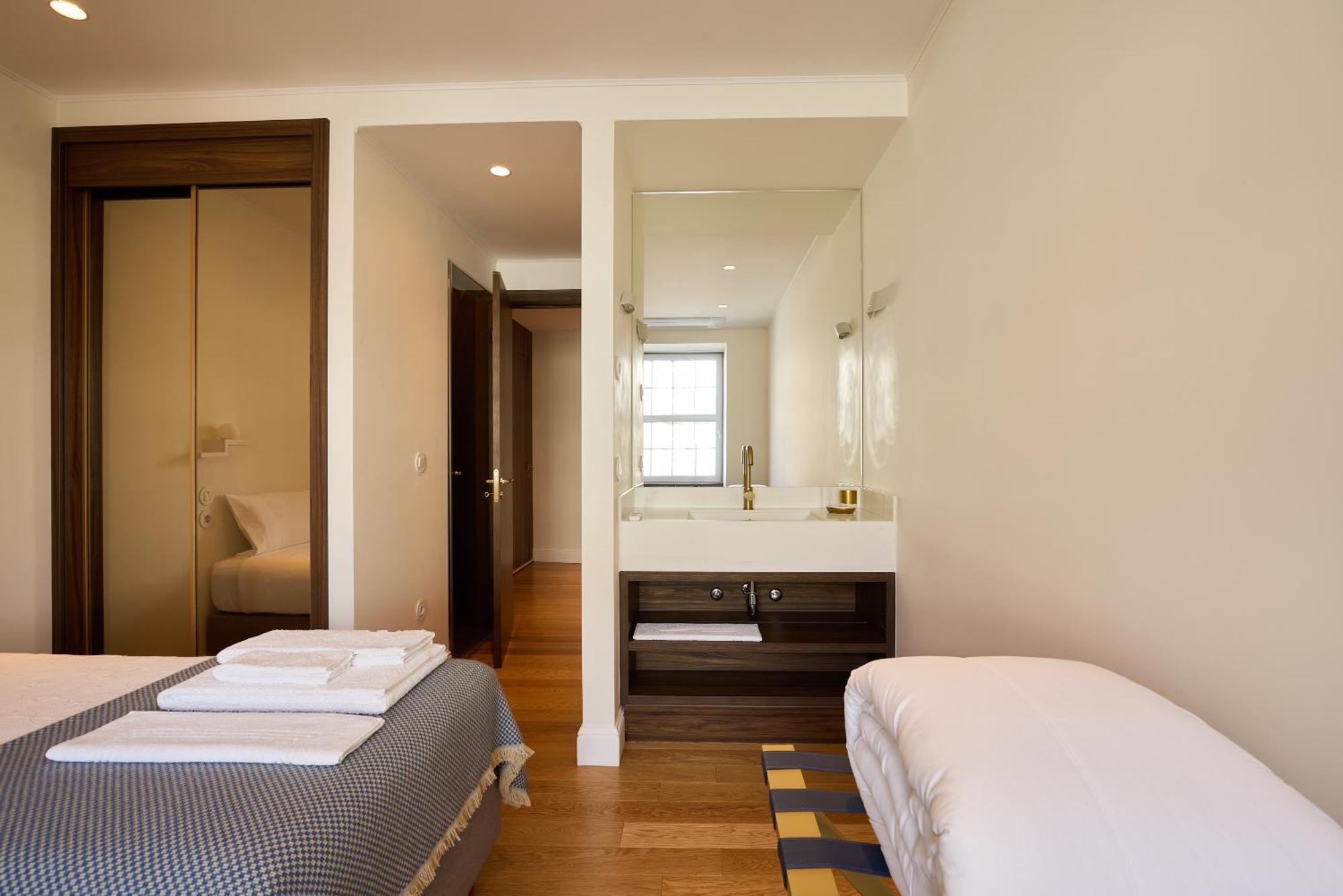 Flh Porto Clerigos Luxury Apartments Phòng bức ảnh